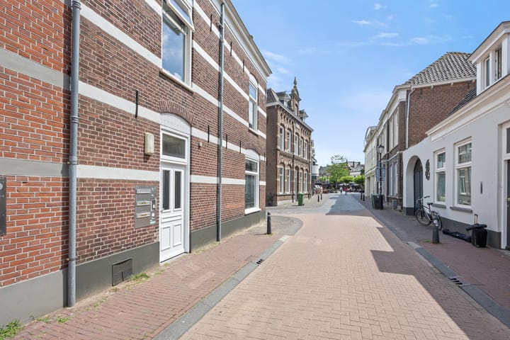 Foto 22 van Clarissenstraat 10-A