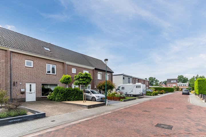 Foto 3 van Goudsbloemstraat 3