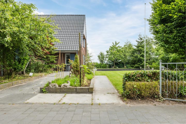 Foto 4 van Lutkepost 3