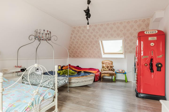 Foto 30 van Lutkepost 3