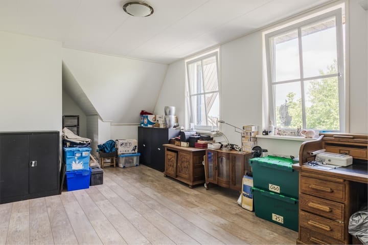 Foto 33 van Lutkepost 3