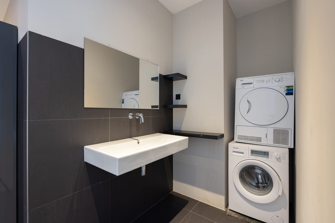 Photo 16 of Kortenaerstraat 1-E