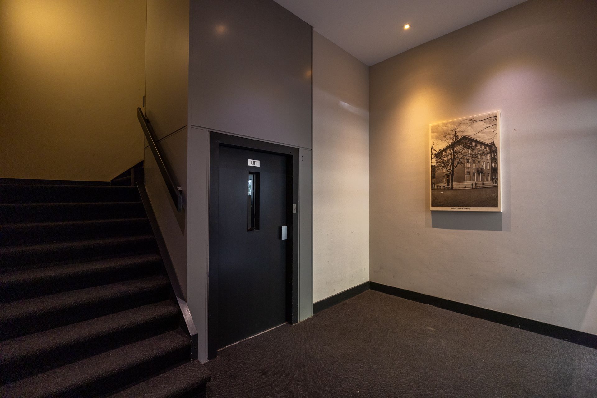 Photo 30 of Kortenaerstraat 1-E