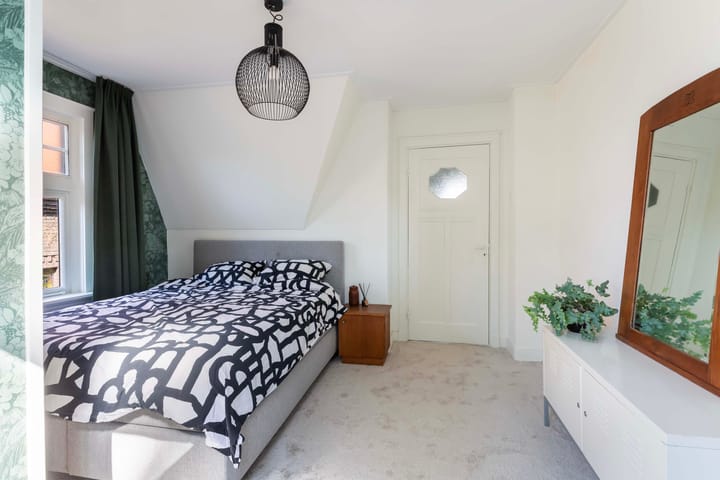 Foto 35 van Bloemwijklaan 14