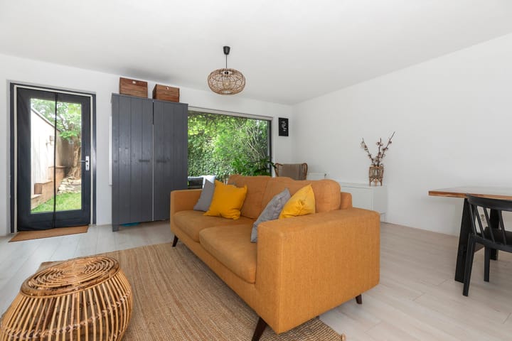 Photo 2 of Van Essendijk 95