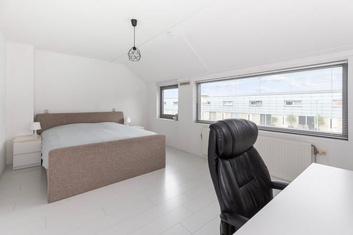 Foto 16 van Van Essendijk 95