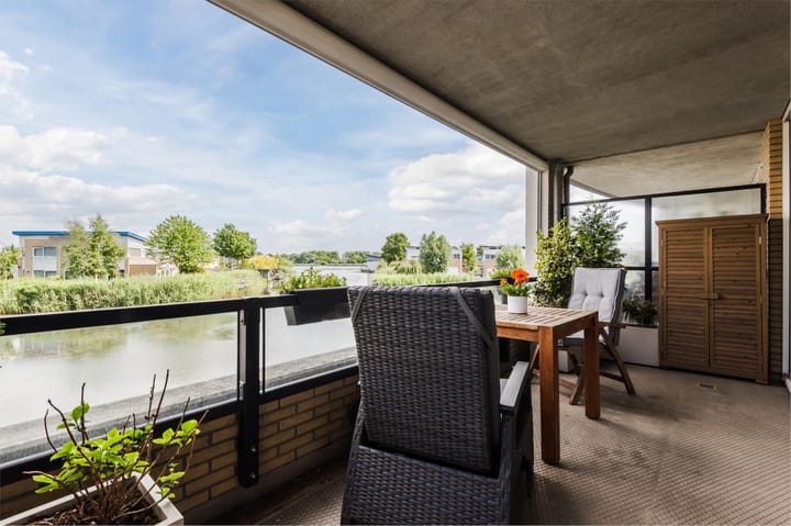 Foto 3 van Lemmerstraat 137