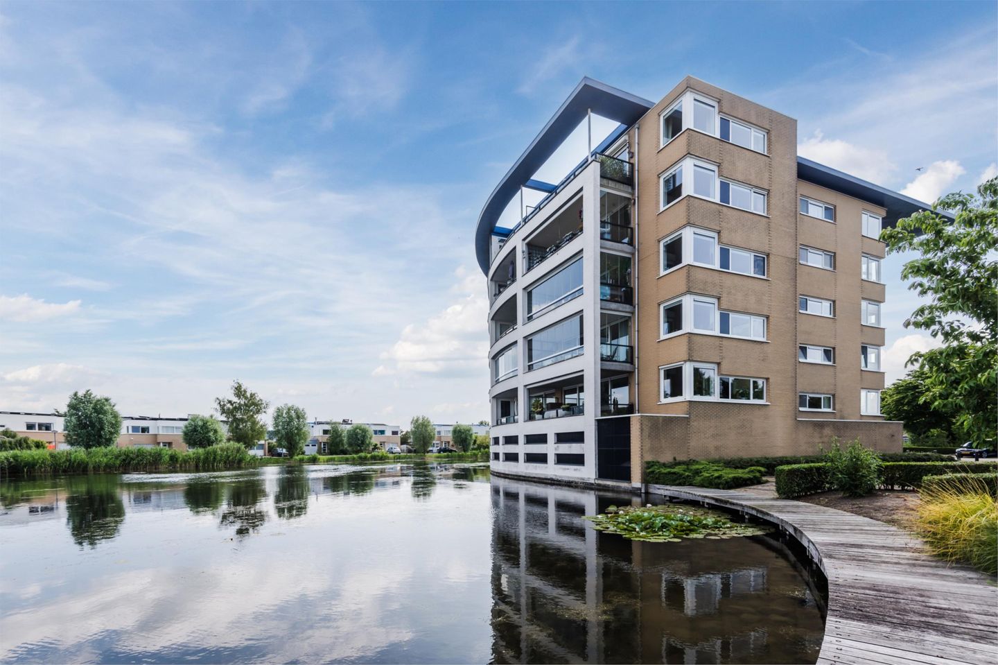 Foto 1 van Lemmerstraat 137