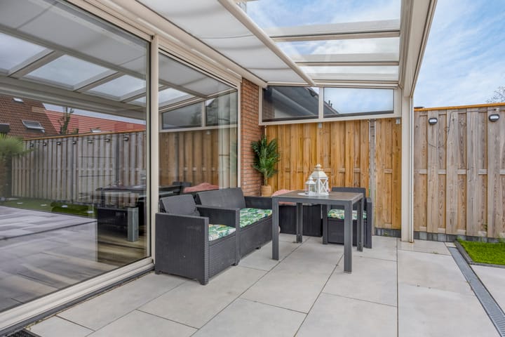 Photo 28 of Wakerdijk 104