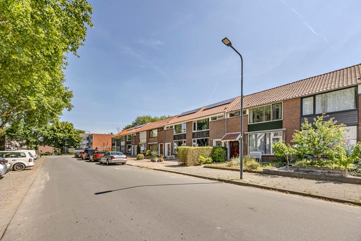 Foto 35 van Willem de Bruynstraat 6