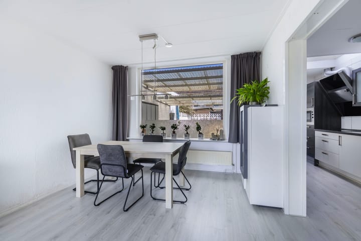 Foto 15 van Professor Ulricus Huberstraat 21