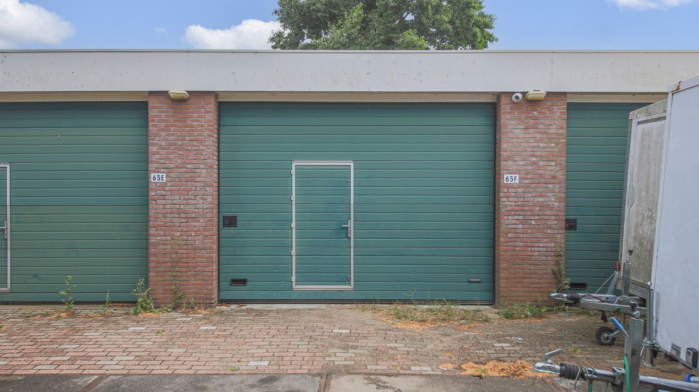 View photo 1 of Stoombootweg 65-F