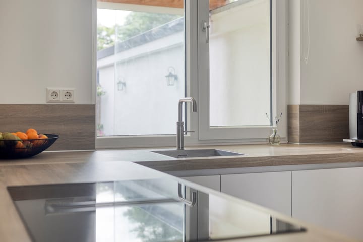 Photo 14 of Vincent Lübeckstraat 2