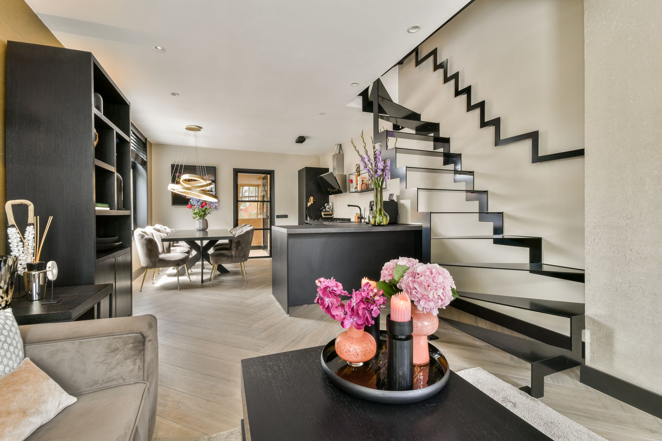 Foto 3 van Hoofdweg 25