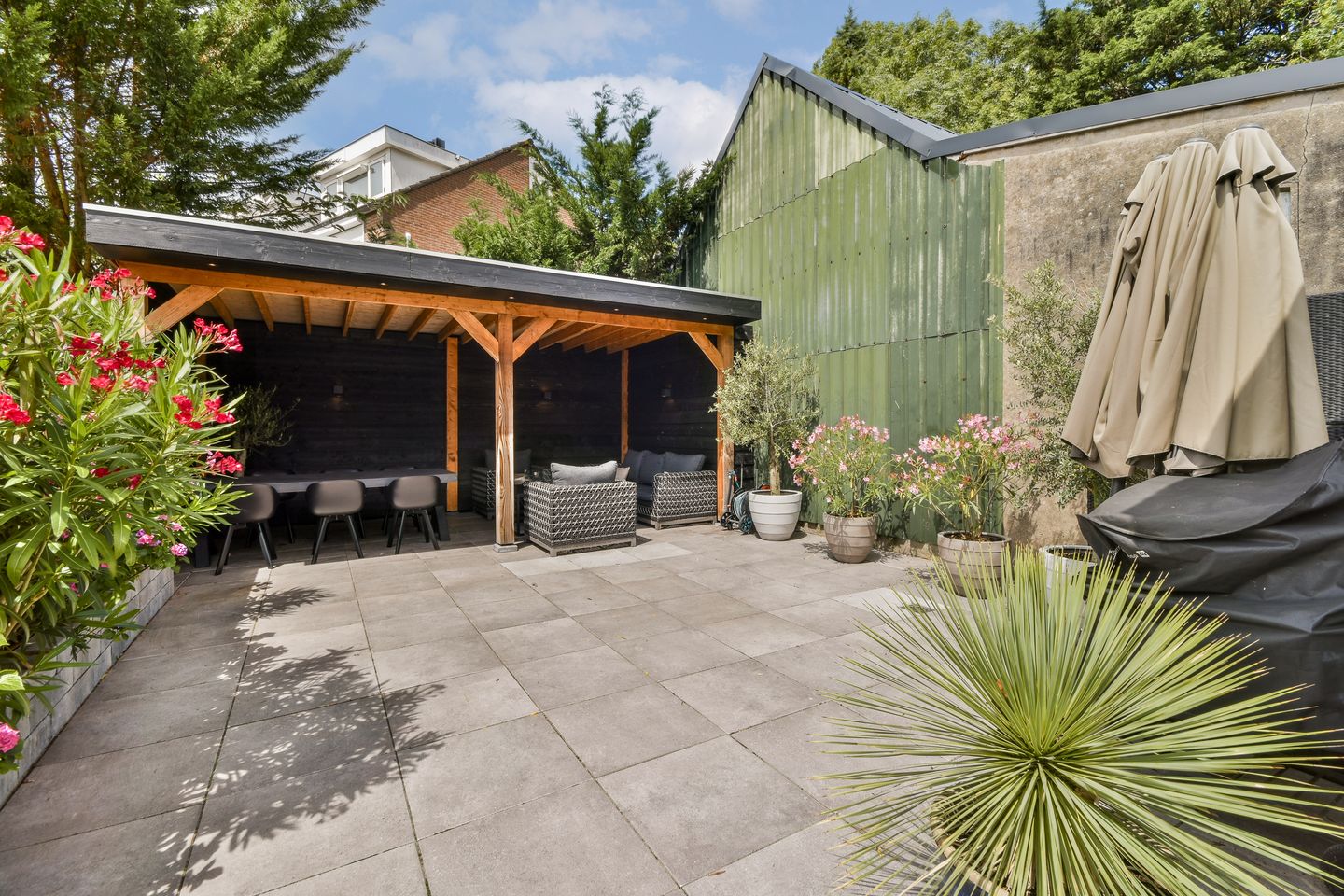 Foto 25 van Hoofdweg 25