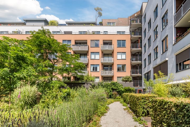 Photo 1 of Valkenburgerstraat 191