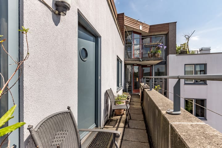 Photo 8 of Valkenburgerstraat 191