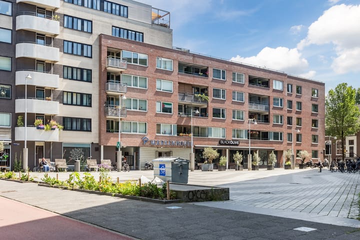 Photo 25 of Valkenburgerstraat 191