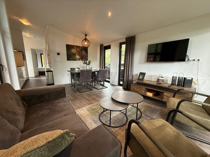 Foto 10 van Roekelseweg 48-116