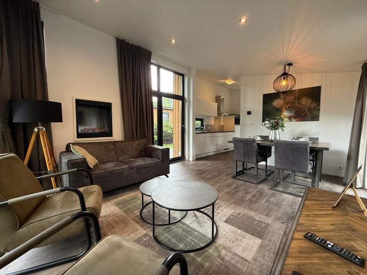 Foto 11 van Roekelseweg 48-116