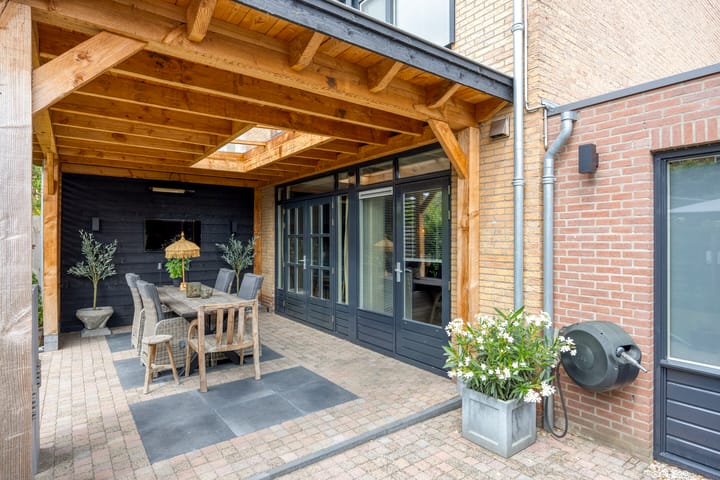 Foto 10 van Gisbert Schairtweg 46