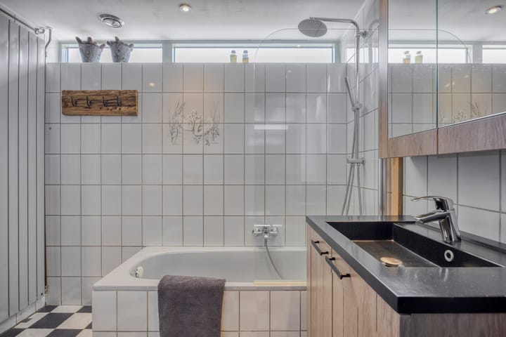 Foto 33 van Gisbert Schairtweg 46