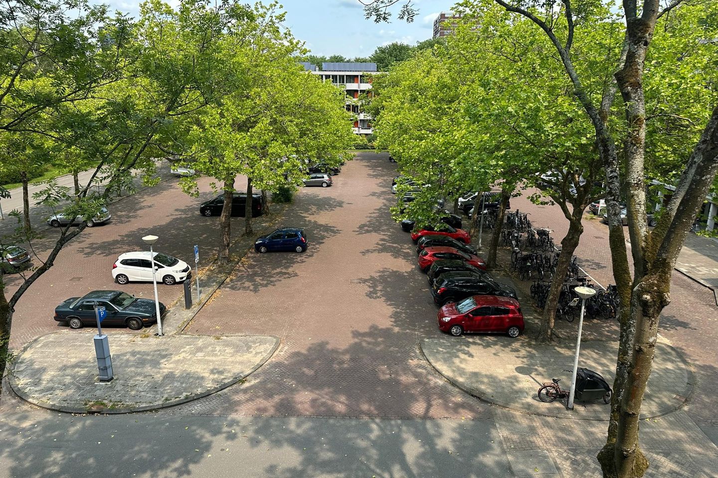 Photo 34 of Bovenover 17