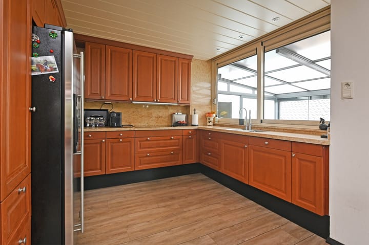 Photo 18 of Rodenrijseweg 103