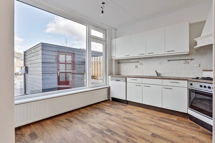 Foto 14 van Saturnusstraat 73