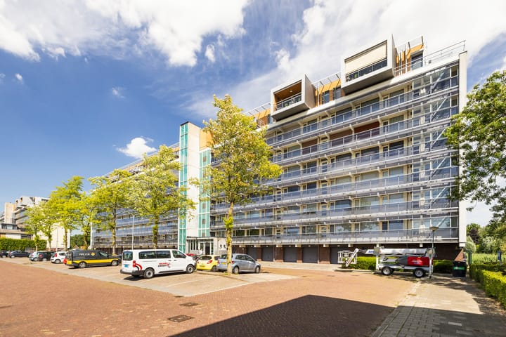 View photo of Leeuwstraat 84