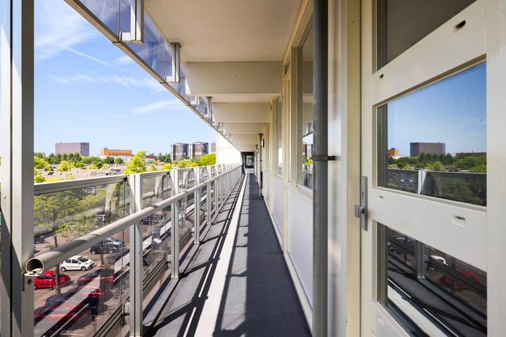 Photo 30 of Leeuwstraat 84