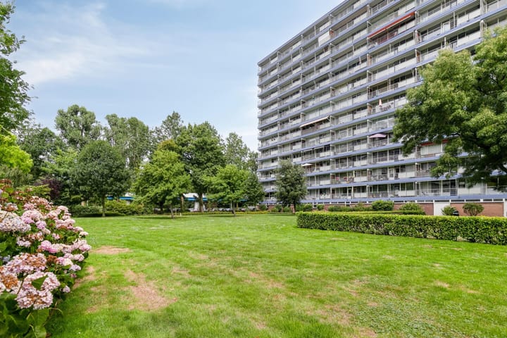 Photo 21 of Frederik van Eedenplaats 73