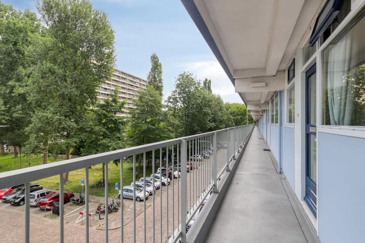 Photo 6 of Frederik van Eedenplaats 73