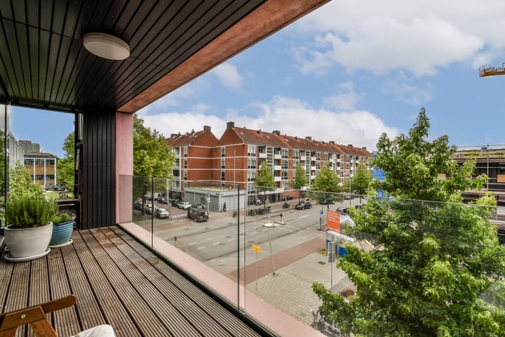 Foto 2 van Jan Tooropstraat 101