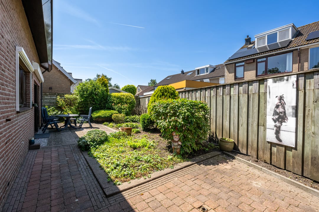 Foto 22 van Dorpsweg 83