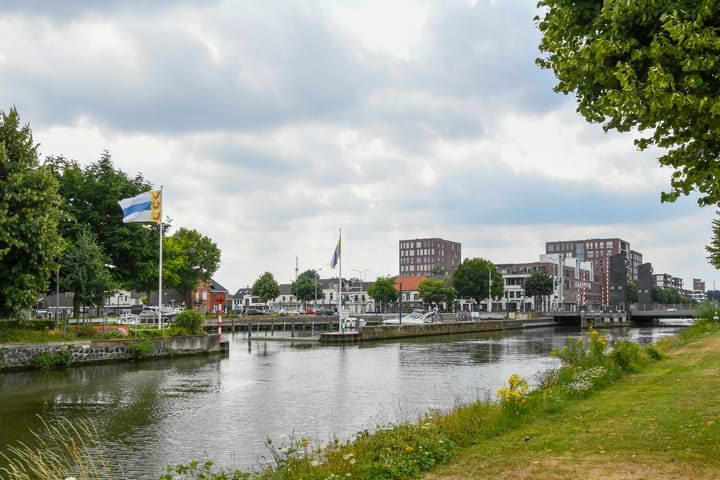 Foto 11 van Jan van der Croonstraat 85