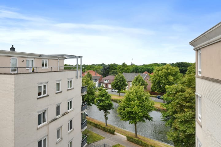 Foto 30 van Jan van der Croonstraat 85