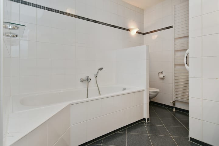 Foto 33 van Jan van der Croonstraat 85