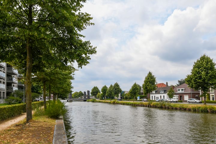 Foto 42 van Jan van der Croonstraat 85