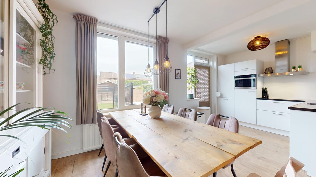 Foto 11 van Julianastraat 43