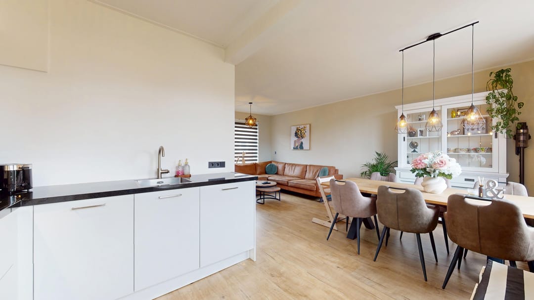 Foto 13 van Julianastraat 43