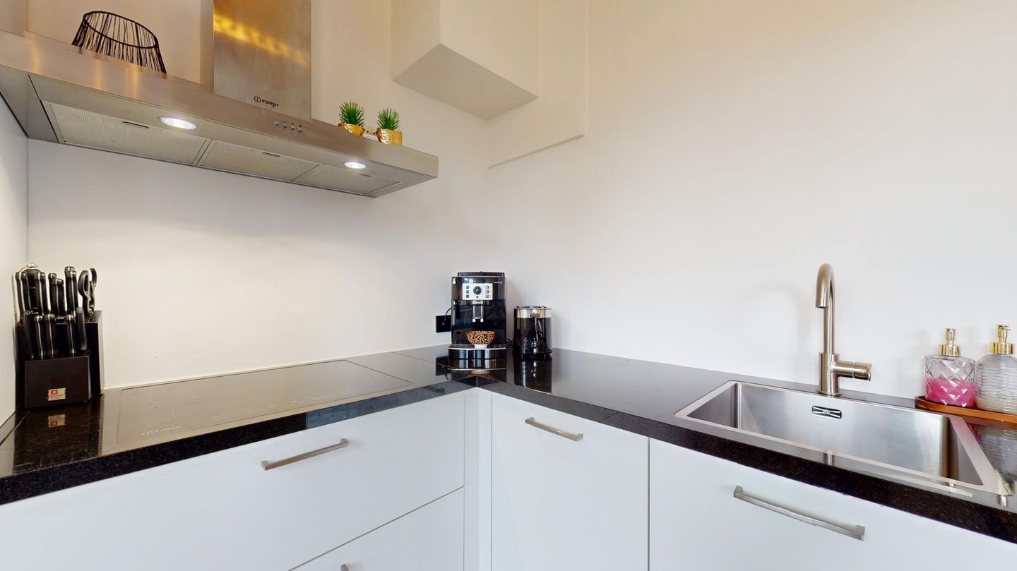 Foto 14 van Julianastraat 43