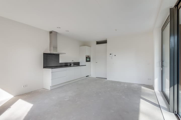 Foto 2 van Uithof 136