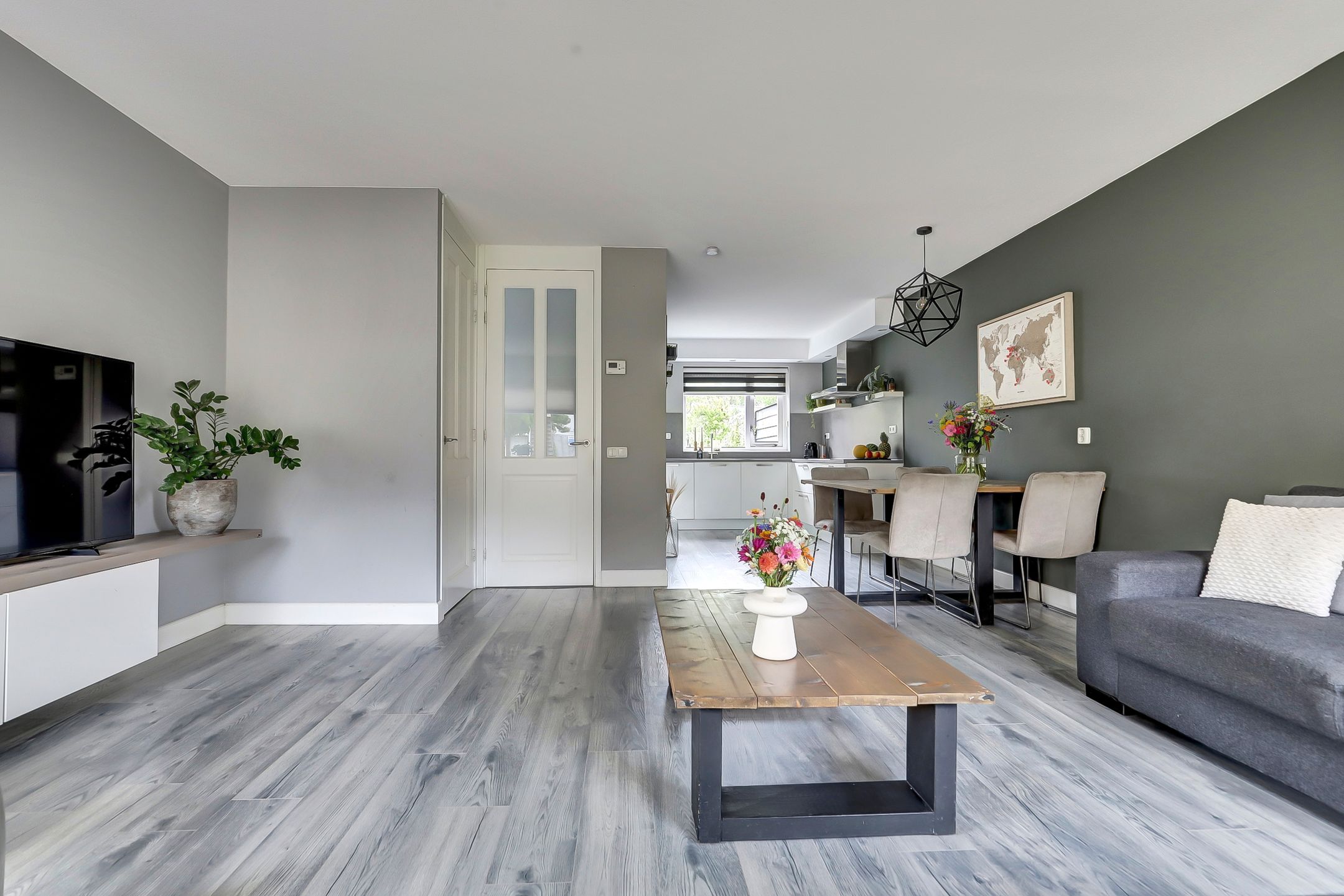 Photo 9 of Weststraat 27