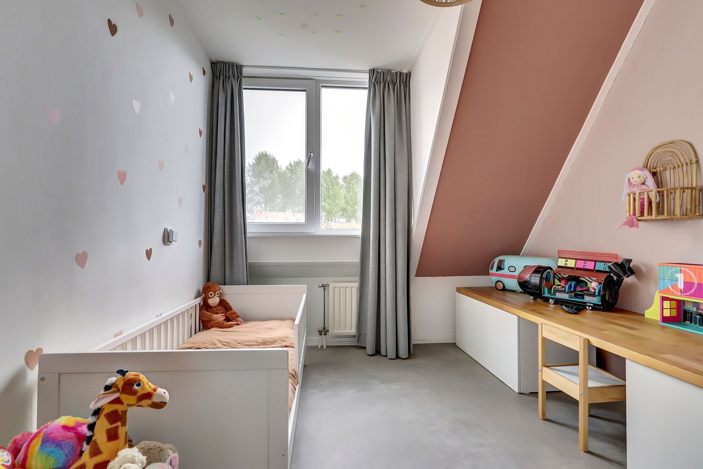 Photo 19 of Weststraat 27