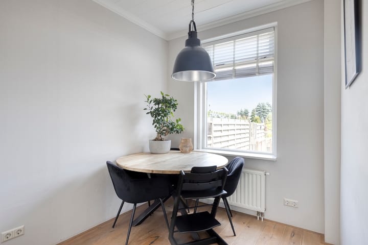 Photo 6 of Tuinstraat 111