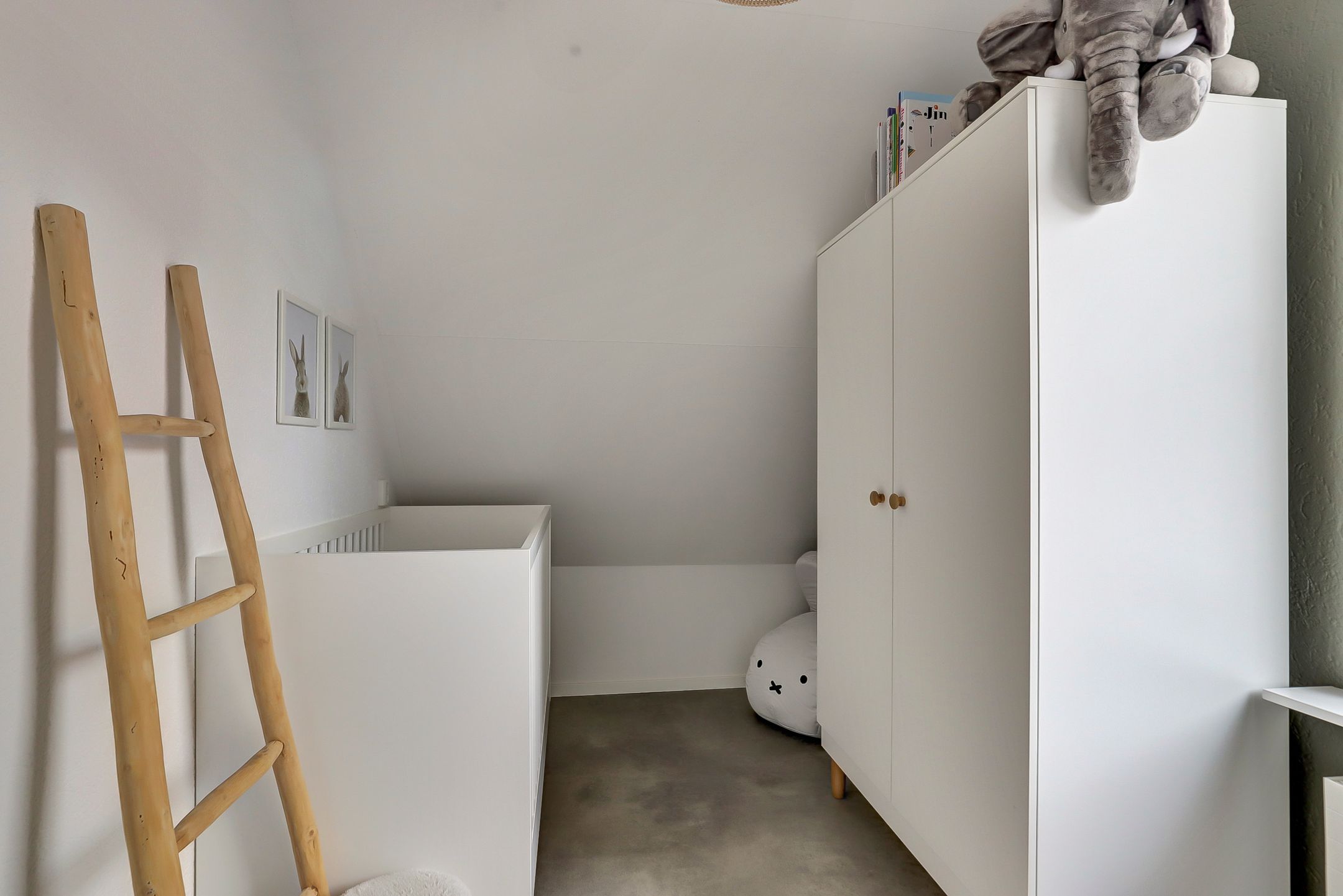 Photo 21 of Weststraat 27