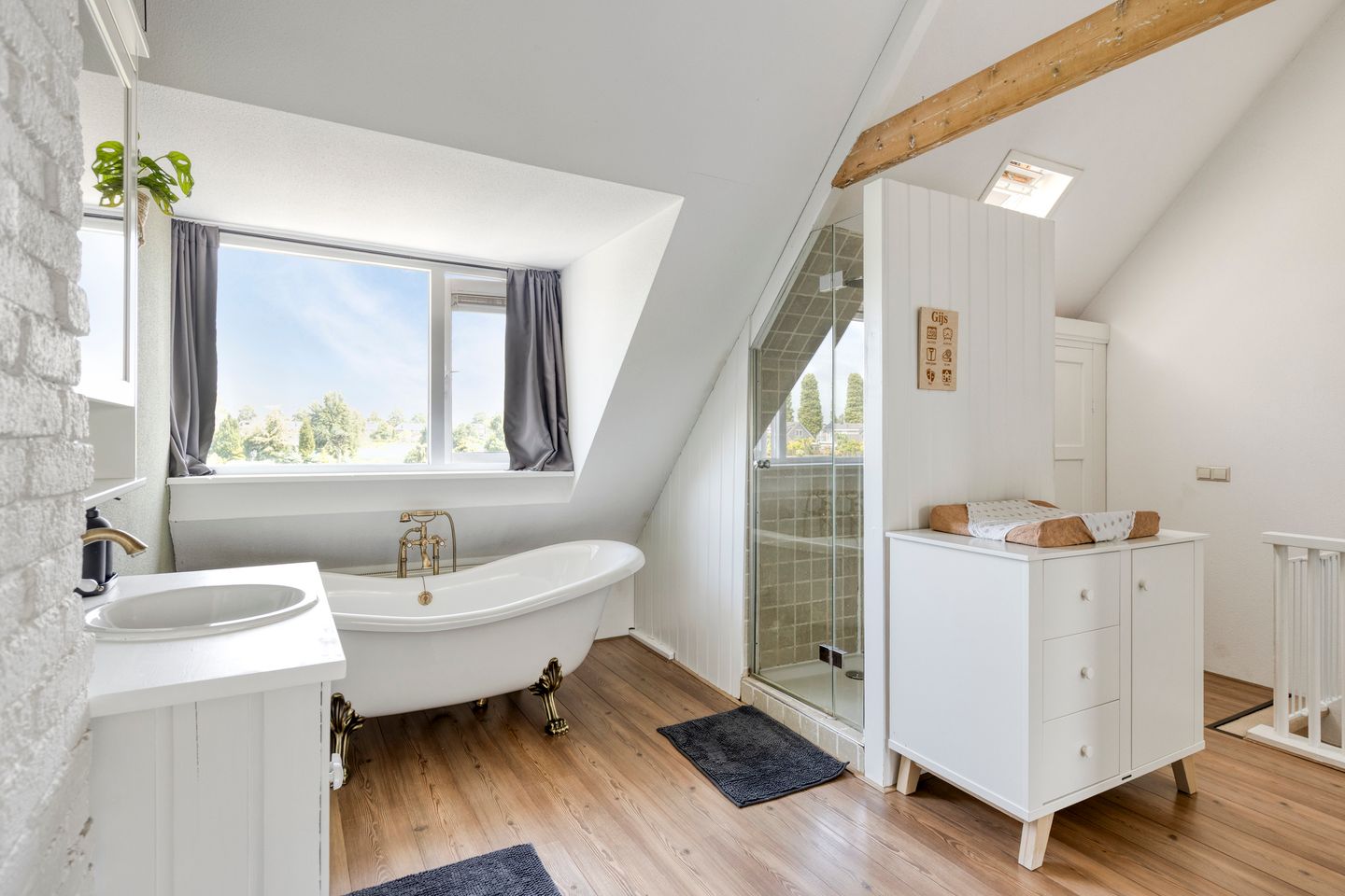 Foto 10 van Tuinstraat 111