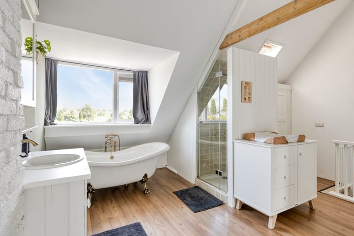 Photo 10 of Tuinstraat 111