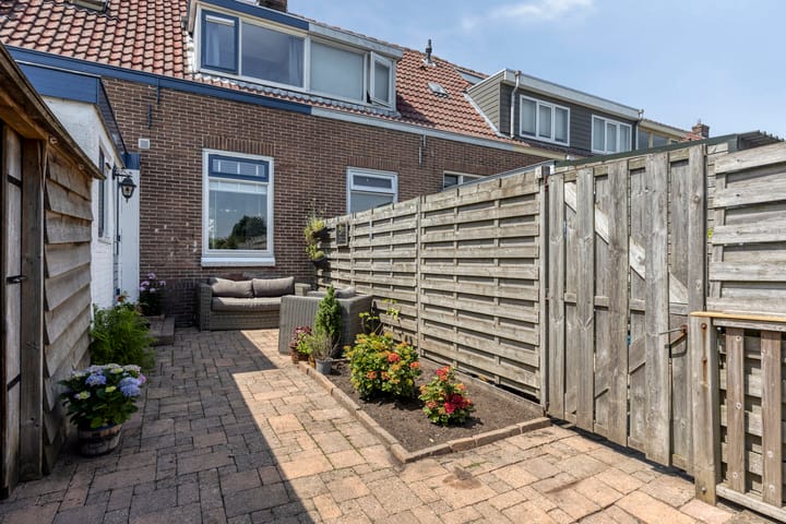 Photo 18 of Tuinstraat 111